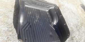 Bedliner under rail DC